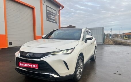 Toyota Harrier, 2020 год, 3 980 000 рублей, 6 фотография