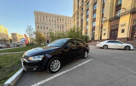 Volkswagen Jetta VI, 2011 год, 1 050 000 рублей, 10 фотография