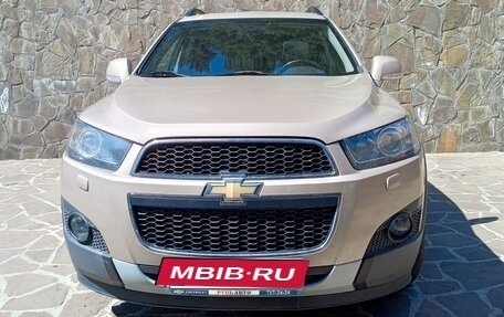 Chevrolet Captiva I, 2013 год, 1 950 000 рублей, 3 фотография