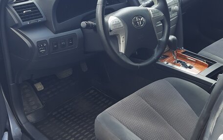 Toyota Camry, 2010 год, 1 500 000 рублей, 18 фотография