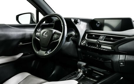 Lexus UX I, 2021 год, 2 998 000 рублей, 9 фотография