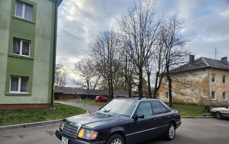 Mercedes-Benz E-Класс, 1992 год, 195 000 рублей, 4 фотография