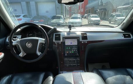 Cadillac Escalade III, 2008 год, 1 800 000 рублей, 6 фотография
