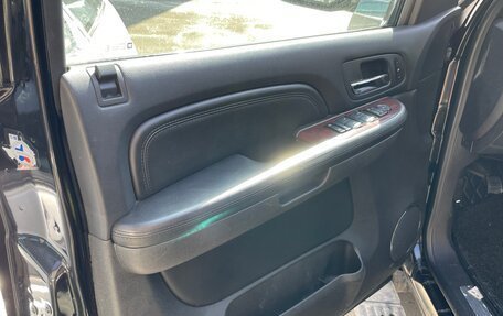 Cadillac Escalade III, 2008 год, 1 800 000 рублей, 19 фотография