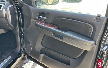 Cadillac Escalade III, 2008 год, 1 800 000 рублей, 18 фотография