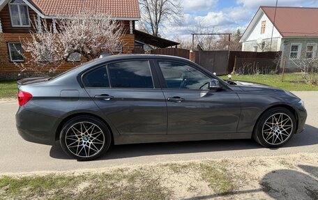 BMW 3 серия, 2018 год, 2 290 000 рублей, 8 фотография