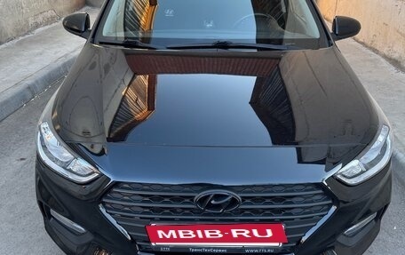 Hyundai Solaris II рестайлинг, 2019 год, 1 650 000 рублей, 2 фотография