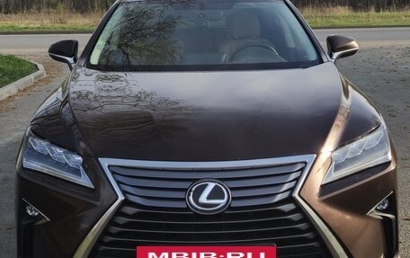 Lexus RX IV рестайлинг, 2017 год, 3 800 000 рублей, 2 фотография