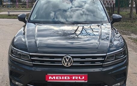 Volkswagen Tiguan II, 2019 год, 3 450 000 рублей, 4 фотография