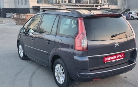 Citroen C4 Picasso II рестайлинг, 2010 год, 750 000 рублей, 5 фотография