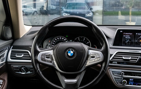 BMW 7 серия, 2018 год, 3 399 000 рублей, 14 фотография