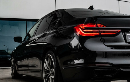 BMW 7 серия, 2018 год, 3 399 000 рублей, 10 фотография
