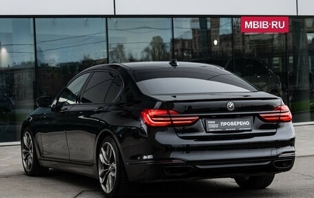 BMW 7 серия, 2018 год, 3 399 000 рублей, 9 фотография