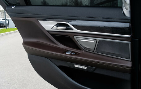 BMW 7 серия, 2018 год, 3 399 000 рублей, 22 фотография