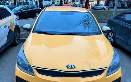 KIA Rio IV, 2020 год, 1 050 000 рублей, 1 фотография