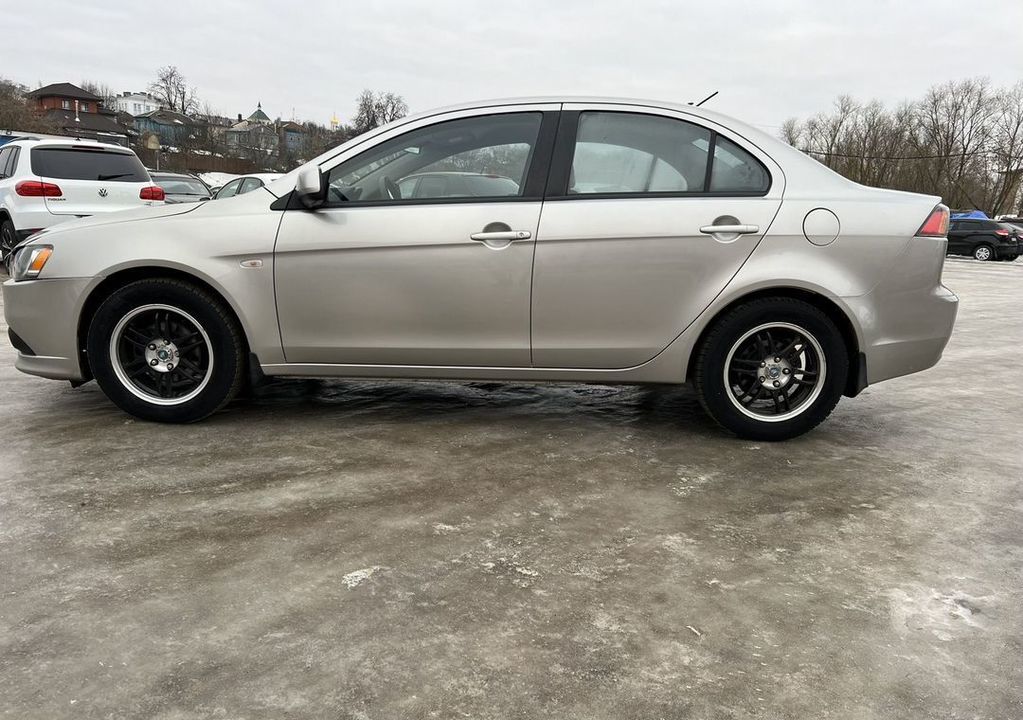 Mitsubishi Lancer X рестайлинг, 2013 год, 855 000 рублей, 2 фотография