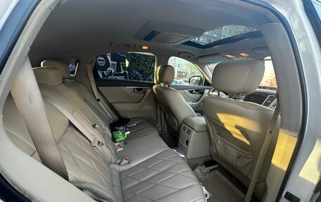 Infiniti FX II, 2009 год, 1 670 000 рублей, 7 фотография