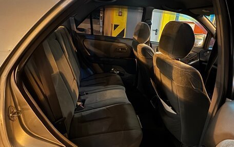 Toyota Harrier, 1999 год, 750 000 рублей, 7 фотография