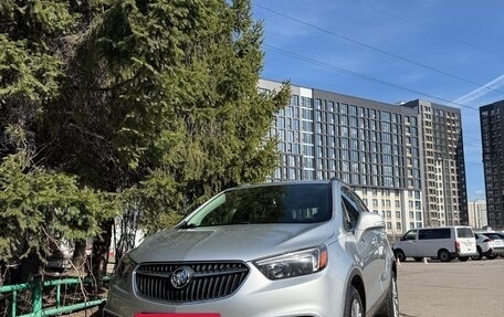 Buick Encore I, 2018 год, 1 700 000 рублей, 2 фотография