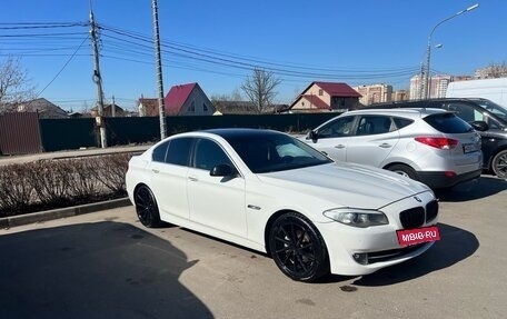 BMW 5 серия, 2011 год, 1 860 000 рублей, 5 фотография