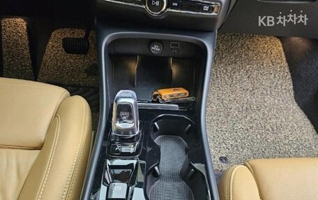 Volvo XC40 I, 2022 год, 3 250 000 рублей, 13 фотография
