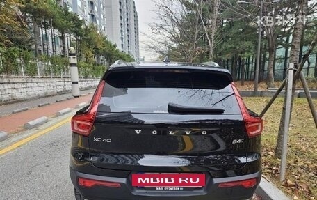 Volvo XC40 I, 2022 год, 3 250 000 рублей, 4 фотография