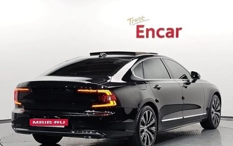 Volvo S90 II рестайлинг, 2022 год, 2 650 850 рублей, 3 фотография