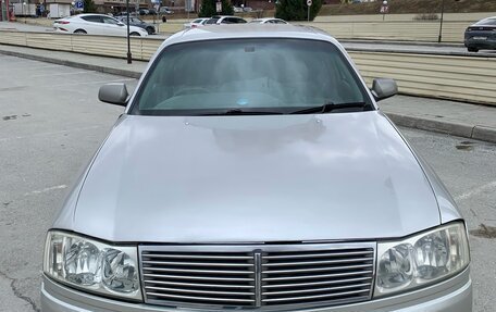 Nissan Gloria XI, 1999 год, 430 000 рублей, 2 фотография