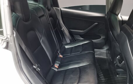 Tesla Model 3 I, 2022 год, 3 700 080 рублей, 9 фотография