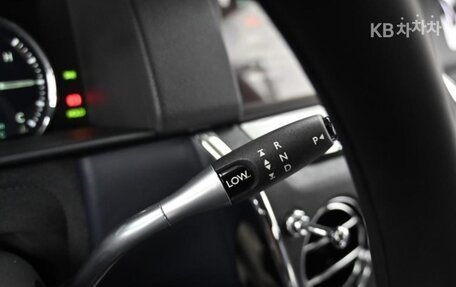 Rolls-Royce Cullinan, 2023 год, 50 000 000 рублей, 13 фотография