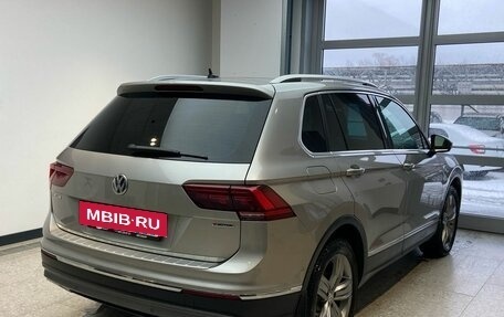 Volkswagen Tiguan II, 2019 год, 3 450 000 рублей, 4 фотография