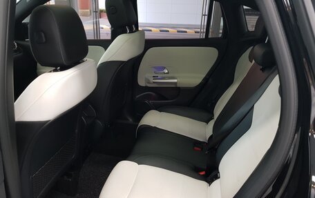 Mercedes-Benz GLA, 2021 год, 3 250 000 рублей, 14 фотография