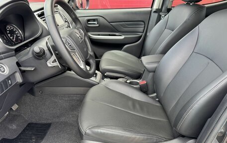 Mitsubishi L200 IV рестайлинг, 2023 год, 6 999 000 рублей, 9 фотография
