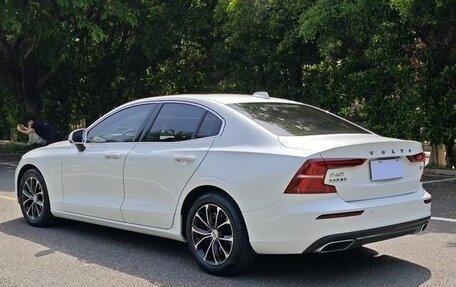 Volvo S60 III, 2021 год, 2 472 000 рублей, 6 фотография