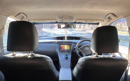 Toyota Prius, 2011 год, 1 200 000 рублей, 20 фотография