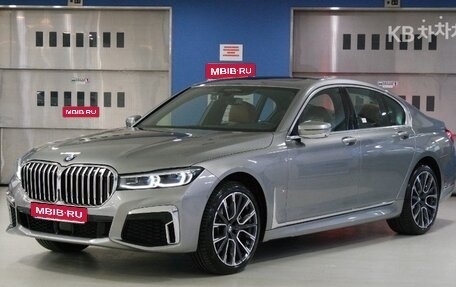 BMW 7 серия, 2021 год, 5 700 000 рублей, 1 фотография