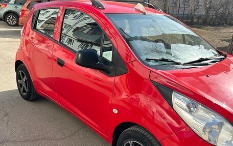 Chevrolet Spark III, 2013 год, 610 000 рублей, 4 фотография