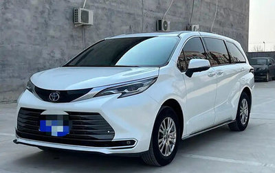 Toyota Sienna, 2022 год, 3 910 000 рублей, 1 фотография