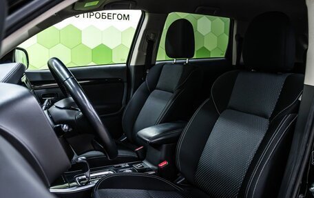 Mitsubishi Outlander III рестайлинг 3, 2021 год, 2 449 000 рублей, 12 фотография