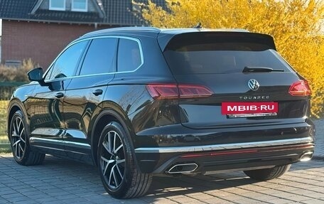 Volkswagen Touareg III, 2021 год, 5 950 000 рублей, 3 фотография