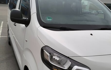 Opel Vivaro A рестайлинг, 2012 год, 3 100 000 рублей, 5 фотография