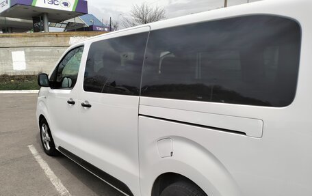 Opel Vivaro A рестайлинг, 2012 год, 3 100 000 рублей, 2 фотография
