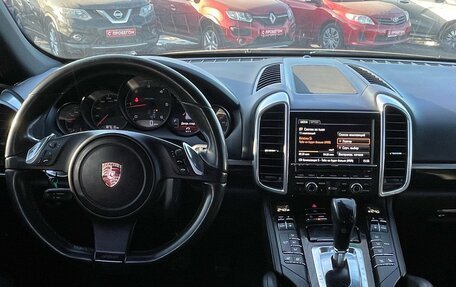 Porsche Cayenne III, 2012 год, 3 100 000 рублей, 15 фотография
