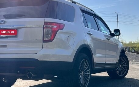 Ford Explorer VI, 2012 год, 1 999 000 рублей, 4 фотография