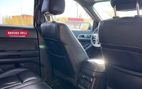Ford Explorer VI, 2012 год, 1 999 000 рублей, 3 фотография