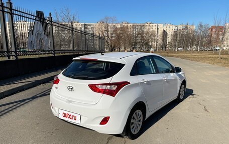 Hyundai i30 II рестайлинг, 2015 год, 900 000 рублей, 3 фотография