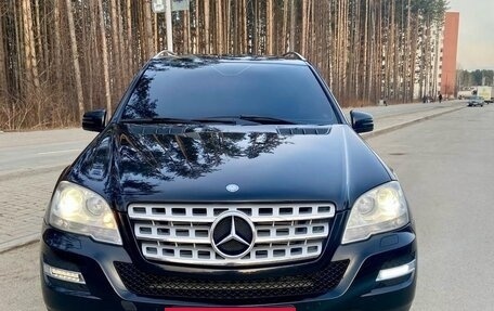 Mercedes-Benz M-Класс, 2011 год, 1 990 000 рублей, 9 фотография