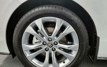 Toyota Sienna, 2022 год, 3 808 000 рублей, 19 фотография