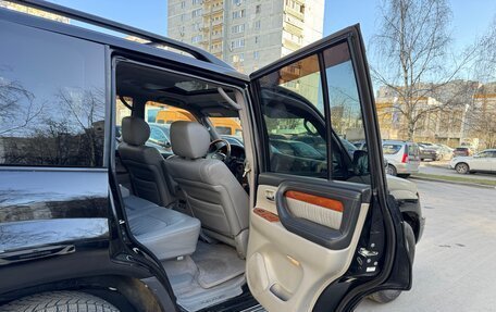 Lexus LX II, 2004 год, 12 фотография