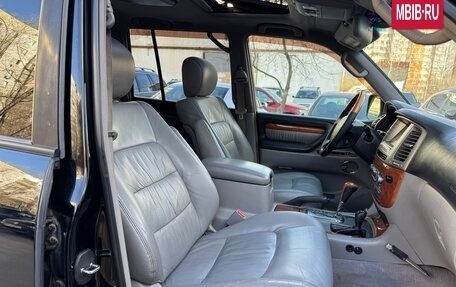 Lexus LX II, 2004 год, 14 фотография